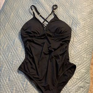 A Pea in the Pod Swim - A Pea in the Pod Maternity Swimsuit A Pea in the Pod Swim - A Pea in the Pod Maternity Swimsuit